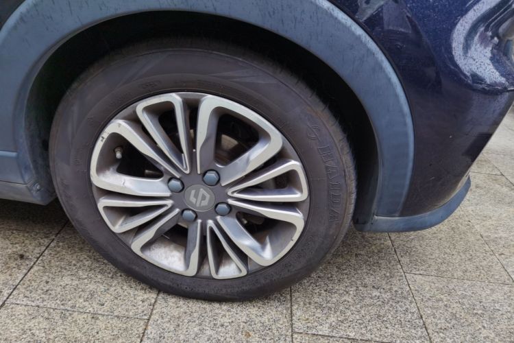 零跑汽车 零跑T03 2021款 400舒享版车身外观6007