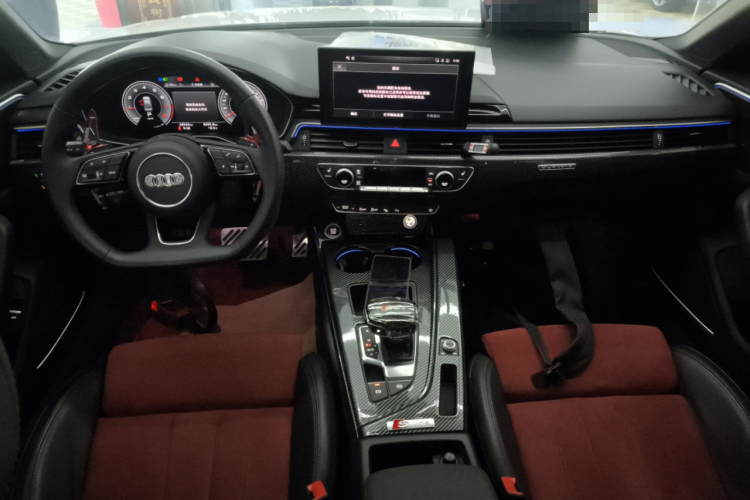 奥迪A4L 2022款 45 TFSI quattro 臻选动感型中控内饰12