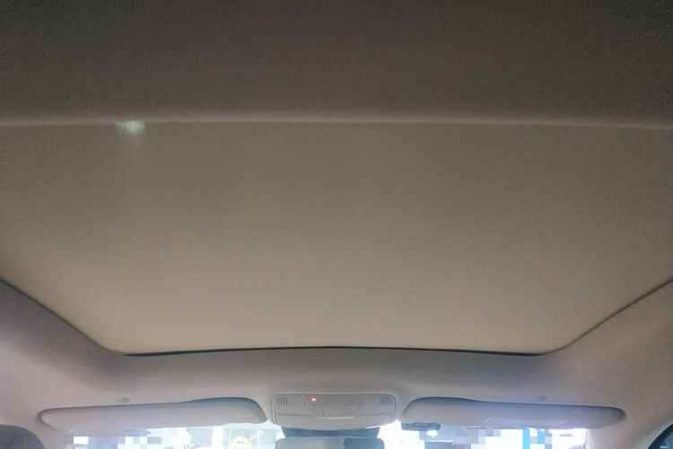 奔驰E级(进口) 2023款 E 300 轿跑车局部细节22