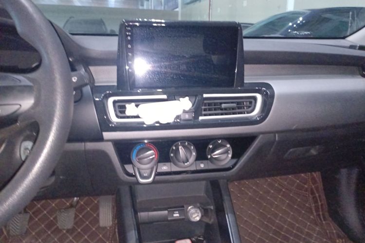 起亚 福瑞迪 2019款 1.6L 手动舒适版 国VI中控内饰16