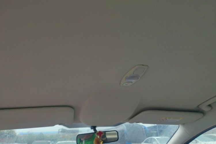 福特 福克斯 2015款 三厢 1.6L 自动舒适型中控内饰22