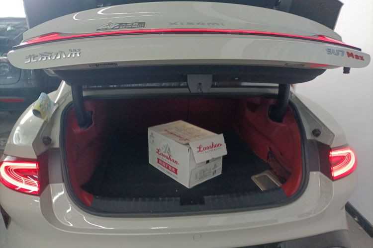 小米汽车 小米SU7 2024款 四驱超长续航高阶智驾Max版局部细节23