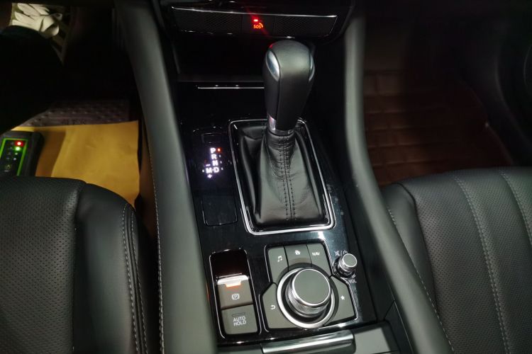 马自达 阿特兹 2020款 2.5L 蓝天运动版中控内饰18