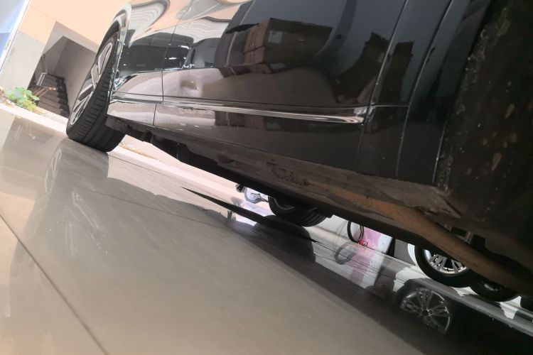 理想汽车 理想L9 2024款 Pro局部细节9001