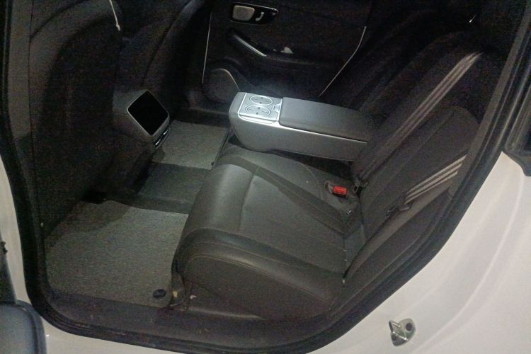 飞凡汽车 飞凡F7 2023款 进阶Pro版中控内饰7004