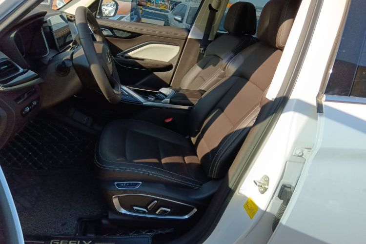 吉利汽车 嘉际 2019款 1.5TD MHEV DCT臻享型局部细节19