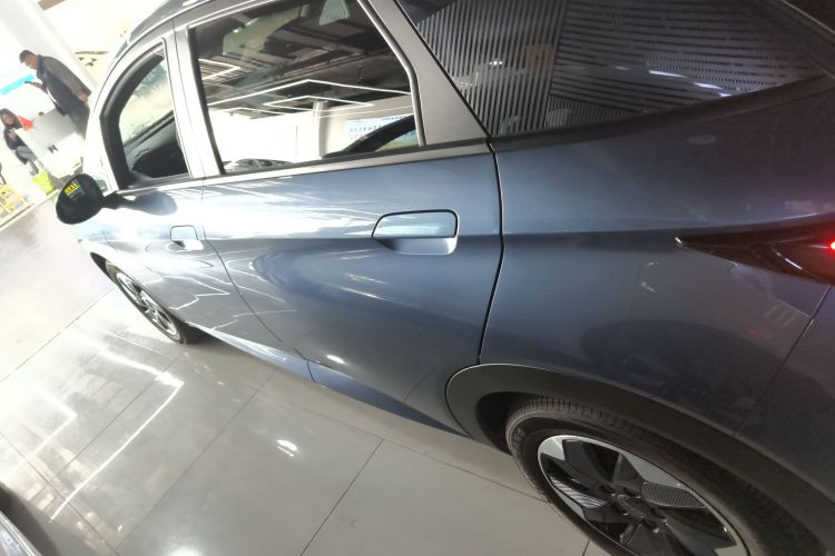 比亚迪 海豚 2024款 荣耀版 420km 时尚版车身外观6003