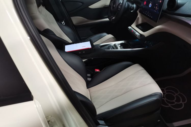 比亚迪 海豚 2023款 420km 时尚版局部细节41