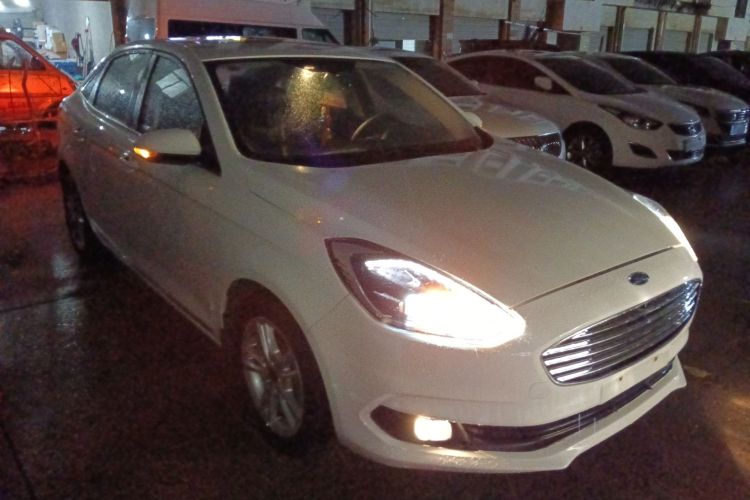 福特 福睿斯 2019款 改款 1.5L 自动悦享型 国VI车身外观6002