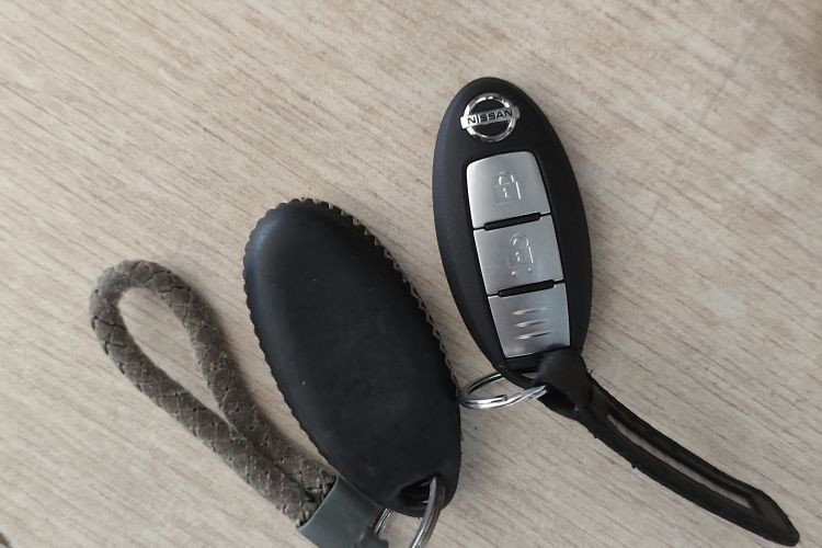 日产 奇骏 2017款 2.0L CVT舒适版 2WD中控内饰11