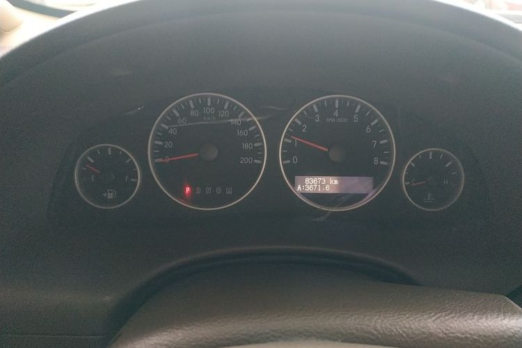 别克GL8 2014款 2.4L 经典版局部细节14