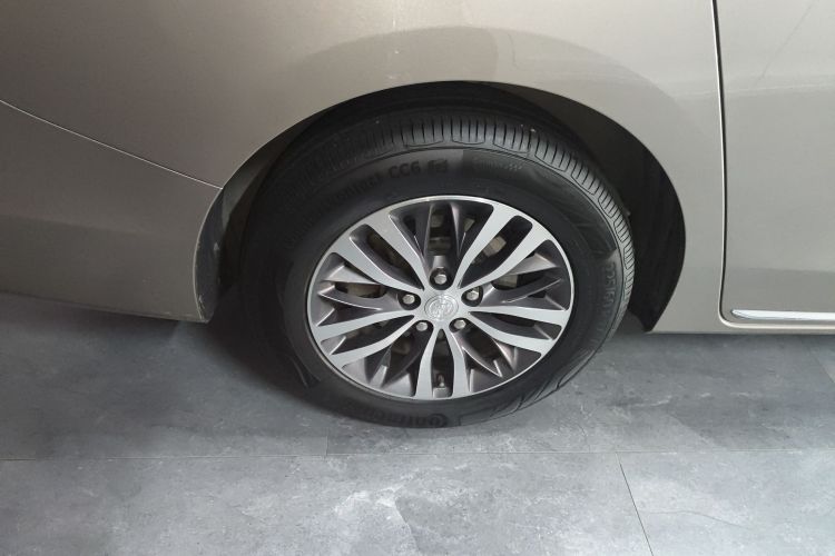 别克GL8 2023款 ES陆尊 尊享型车身外观6008