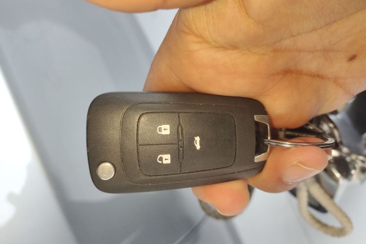 雪佛兰 科鲁泽 2024款 1.5L 双离合悦享版中控内饰11