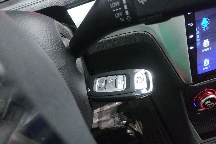 大众 2019款 朗逸启航 1.5L 手动风尚版 国VI中控内饰11