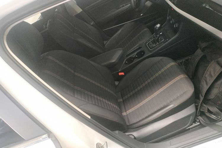 大众 朗逸 2019款 280TSI DSG舒适版 国VI中控内饰41