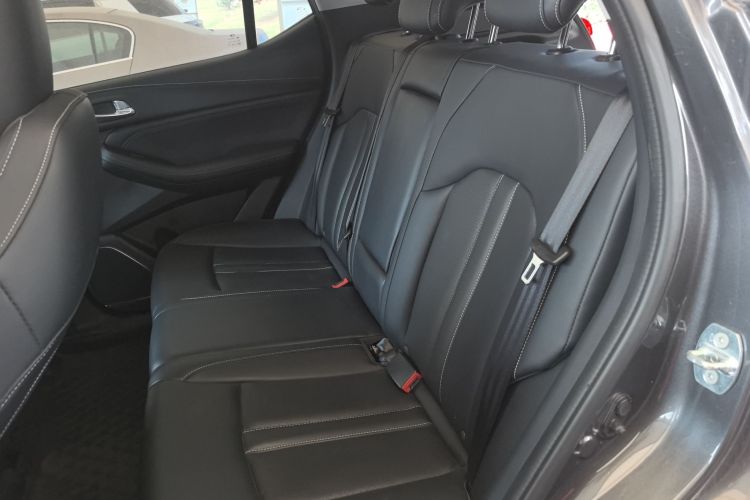 广汽传祺 传祺GS4 2023款 270T 自动智行领航版中控内饰21