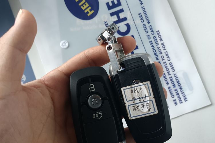 福特 蒙迪欧 2018款 EcoBoost 180 智控时尚型 国V中控内饰7001