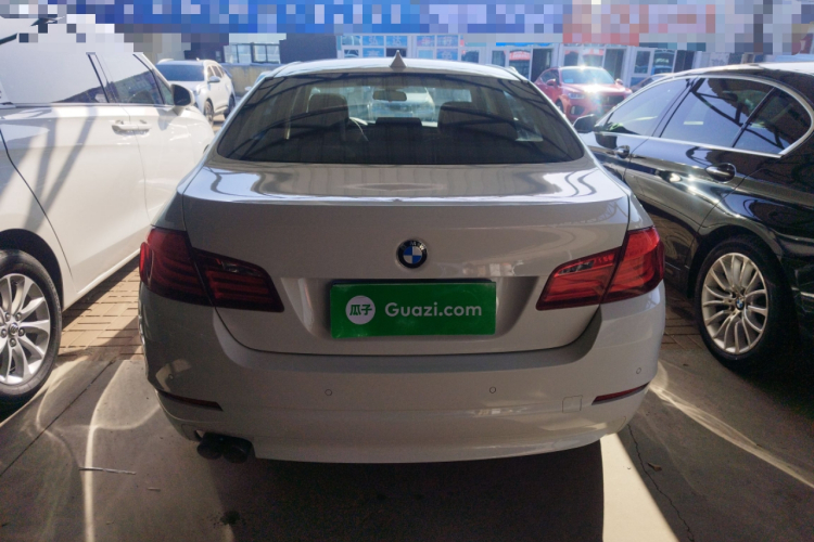 宝马5系 2013款 525Li 豪华型车身外观6