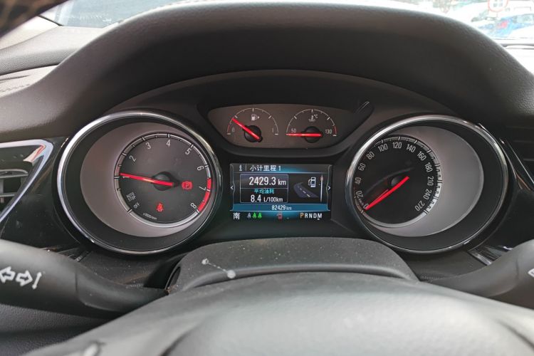 别克 君威 2019款 20T 豪华型 国VI中控内饰14