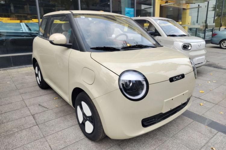 长安启源 长安Lumin 2025款 205km 香沁款车身外观3