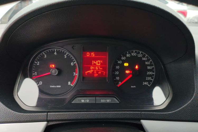 大众 捷达 2015款 1.6L 手动舒适型中控内饰14