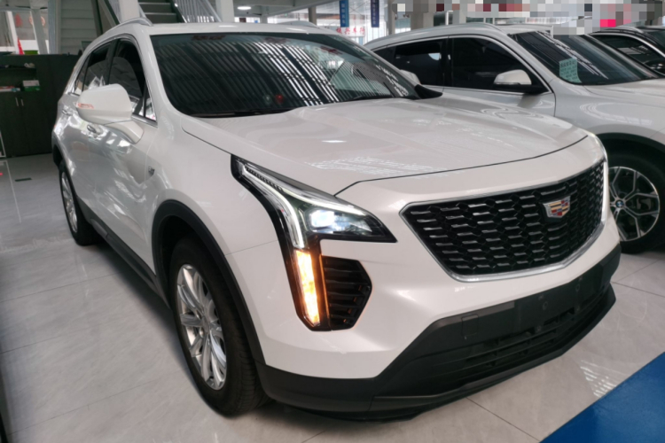 凯迪拉克XT4 2020款 改款 28T 两驱技术型车身外观3