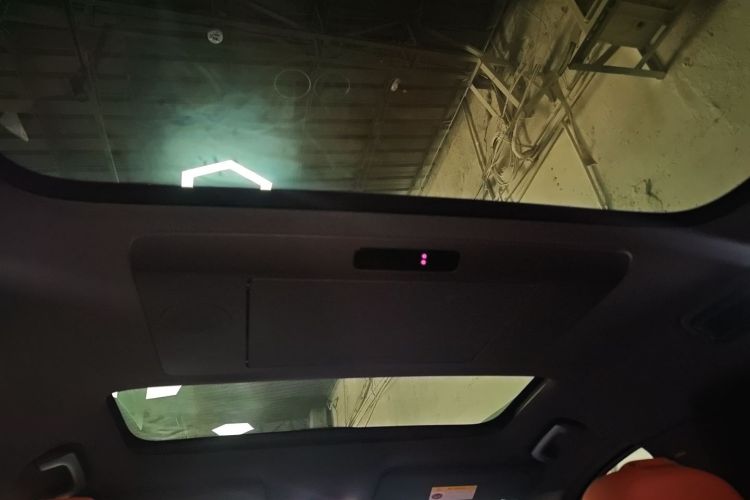 理想汽车 理想L9 2022款 Max局部细节22