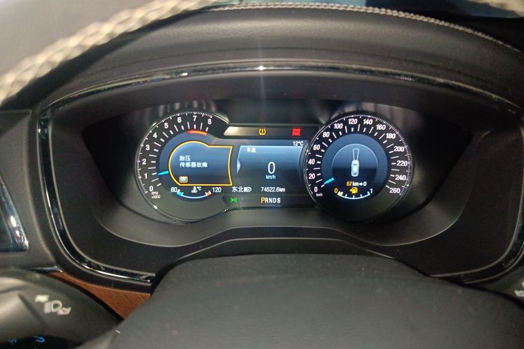 福特 金牛座 2017款 EcoBoost 325 V6旗舰型中控内饰14