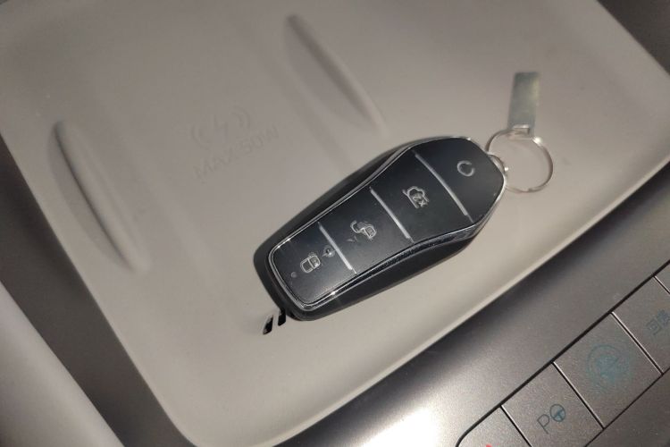 比亚迪 海狮06新能源 2025款 EV 605领航Plus版中控内饰7001