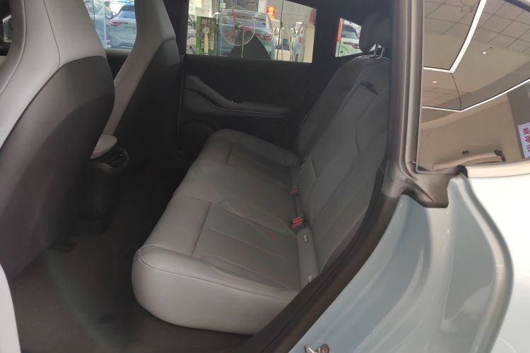 蔚来ET5 2022款 75kWh中控内饰21