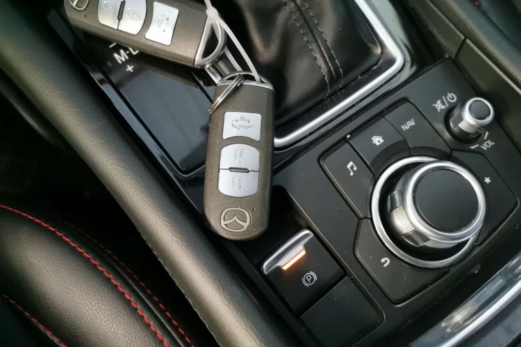 马自达3 昂克赛拉 2017款 三厢 1.5L 自动豪华型 国V中控内饰11