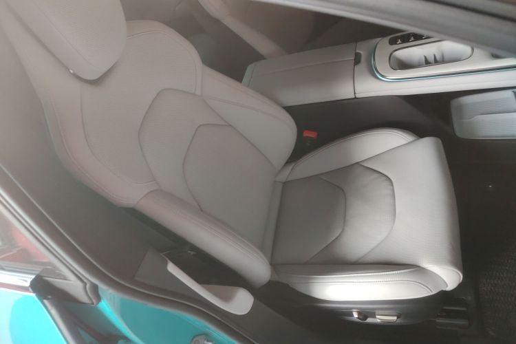 小米汽车 小米SU7 2024款 四驱超长续航高阶智驾Max版局部细节41