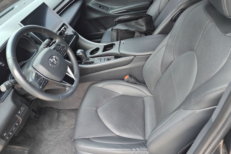 丰田 亚洲龙 2022款 2.0L 豪华版中控内饰19