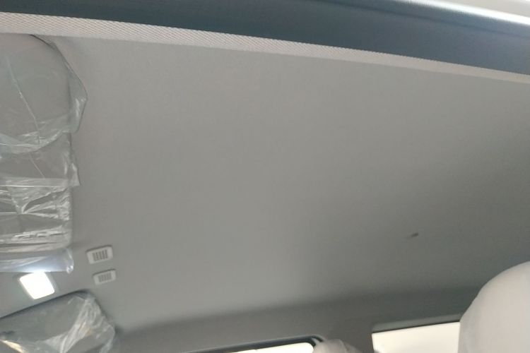 吉利银河 熊猫 2025款 210km 元气熊中控内饰22