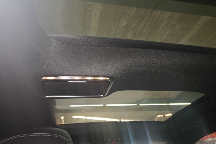 奔驰GLC 2020款 改款 GLC 300 L 4MATIC 豪华型局部细节22