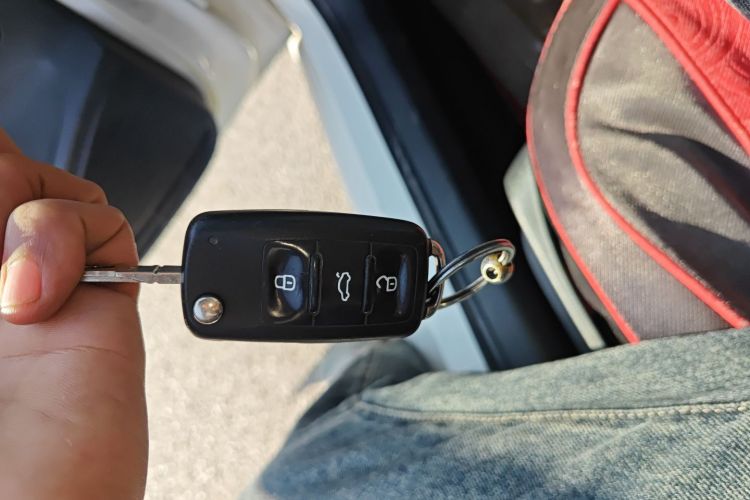 大众 Polo 2014款 1.6L 自动舒适版中控内饰11