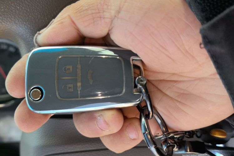 别克 英朗 2013款 GT 1.6L 自动时尚版中控内饰7001