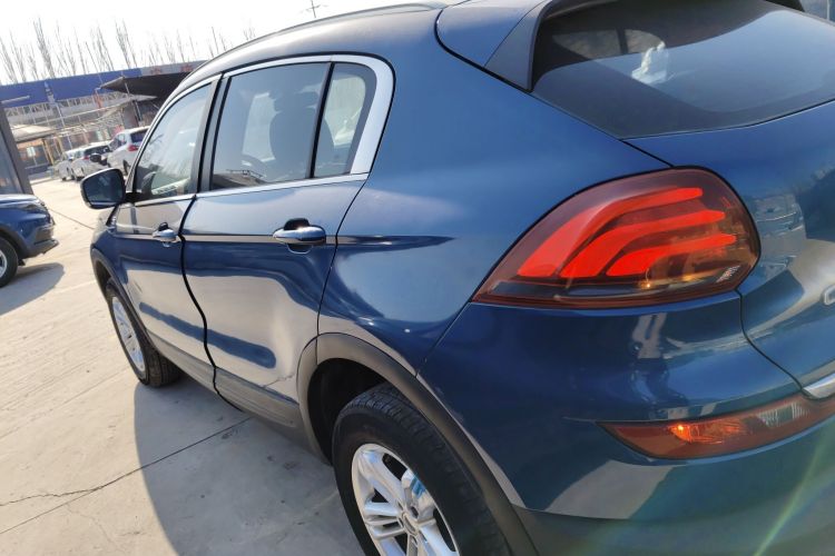 观致5 2018款 改款 1.6T 自动领先型车身外观6003