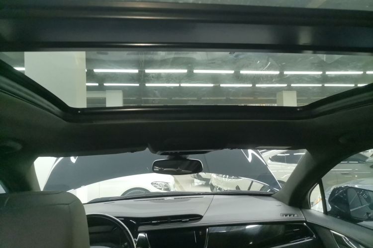 凯迪拉克XT6 2021款 2.0T 六座两驱豪华型中控内饰22