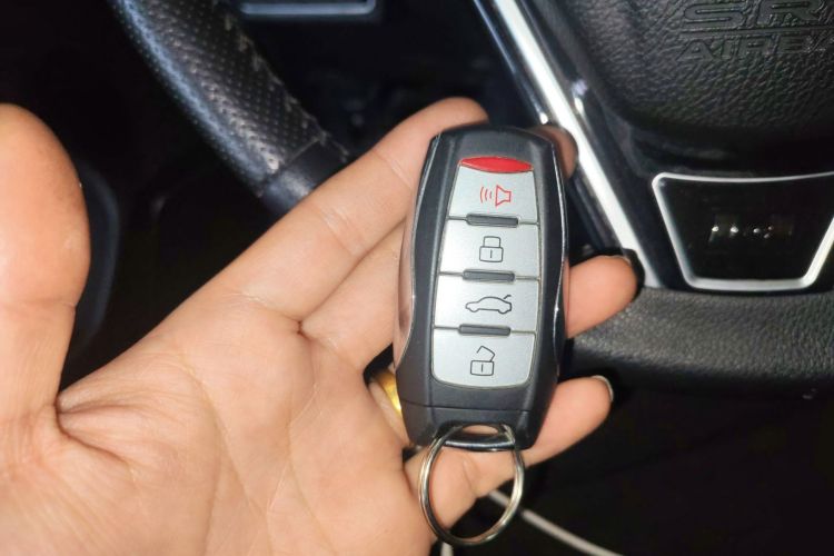 哈弗H6 2019款 运动版 1.5T 自动两驱精英型 国VI中控内饰11