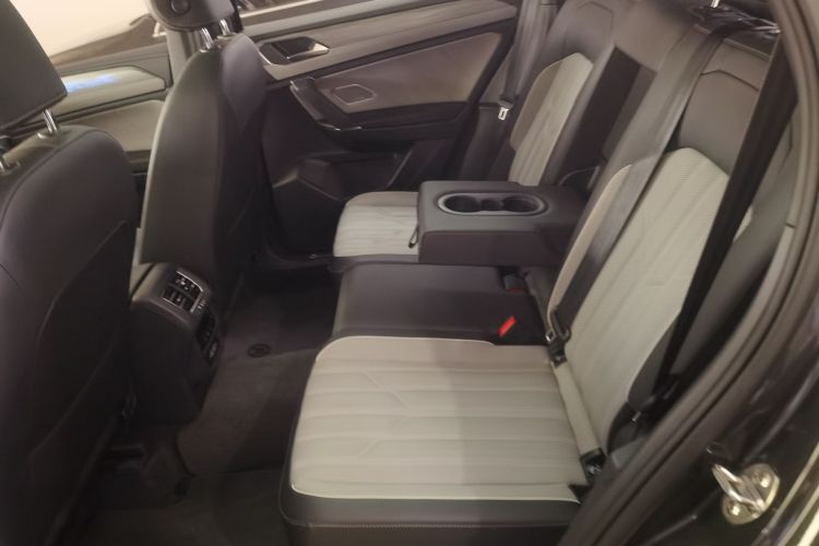 大众 探岳 2023款 380TSI 四驱R-Line Pro智慧版中控内饰7004