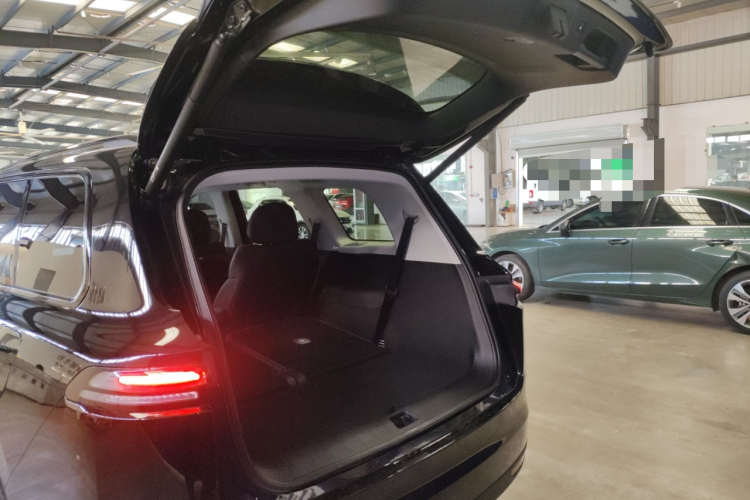 零跑汽车 零跑C16 2026款 纯电 630激光雷达智尊版 6座局部细节23