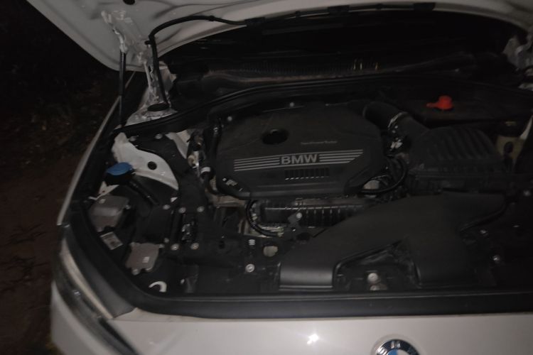 宝马1系 2020款 120i M运动套装局部细节9001