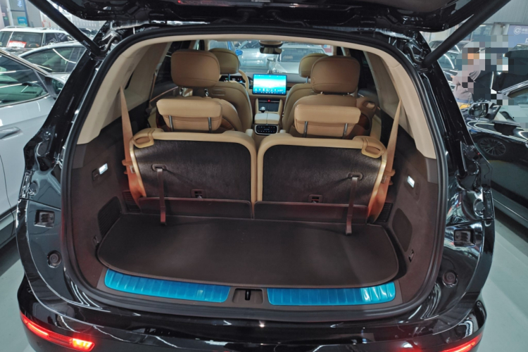 鸿蒙智行 问界M7 2024款 1.5T 智驾四驱Max版 6座局部细节23