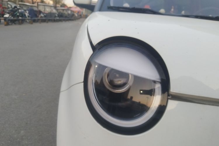 长安启源 长安Lumin 2022款 210km 香甜款车身外观8