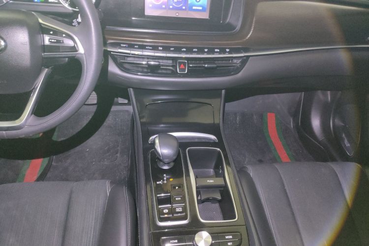 广汽传祺 传祺GA6 2019款 270T 自动精英版局部细节18