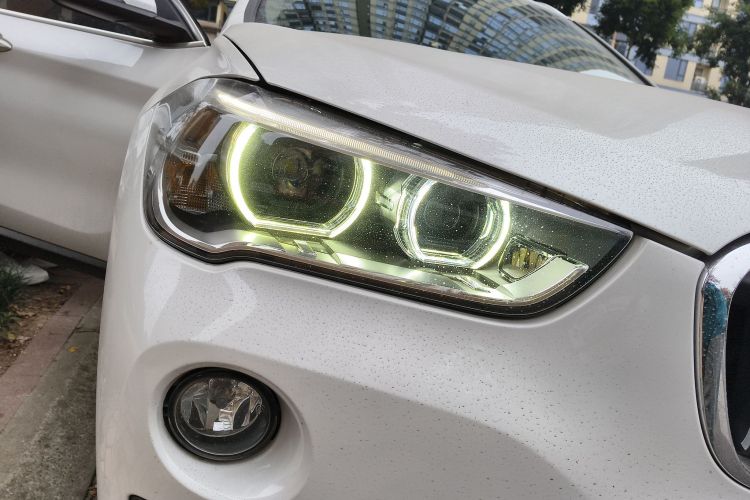 宝马X1 2018款 sDrive20Li 领先型车身外观6006