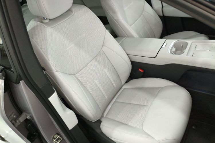 小鹏G6 2025款 625 长续航 Max 科技版局部细节41