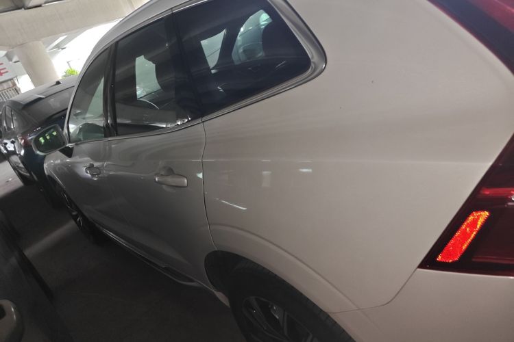 沃尔沃XC60 2025款 B5 四驱智远豪华版车身外观6003