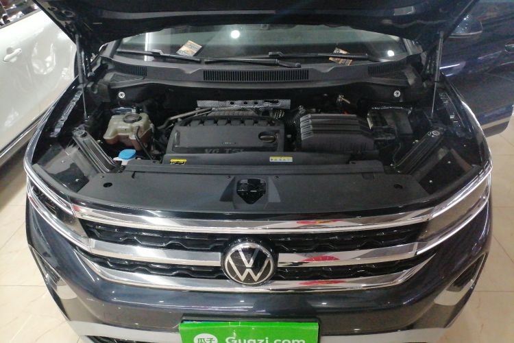 大众 揽境 2022款 530TSI 四驱旗舰胜境版Pro 6座机舱底盘24